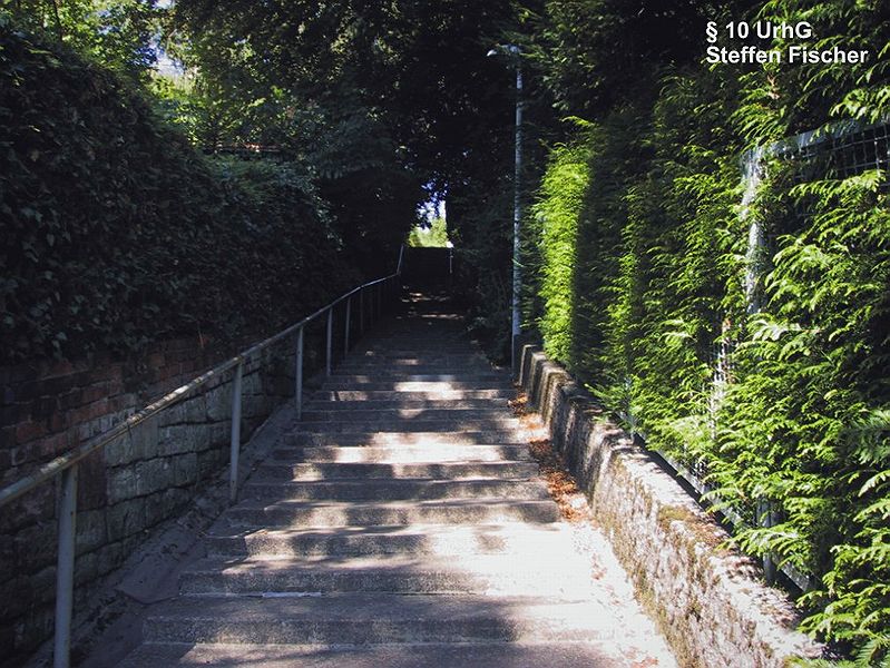 Treppe Victor-Köchel-Weg